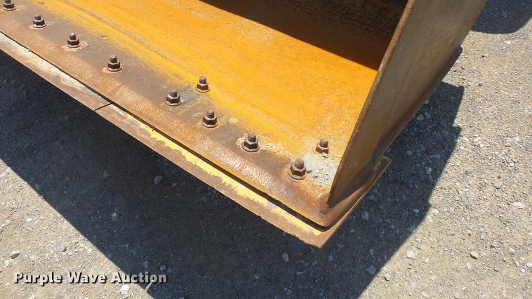 image for item DE7200 2004 Volvo L60E wheel loader