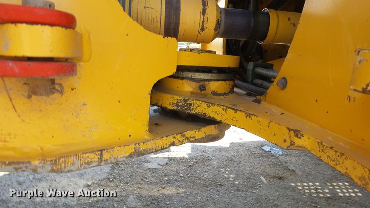 image for item DE7200 2004 Volvo L60E wheel loader