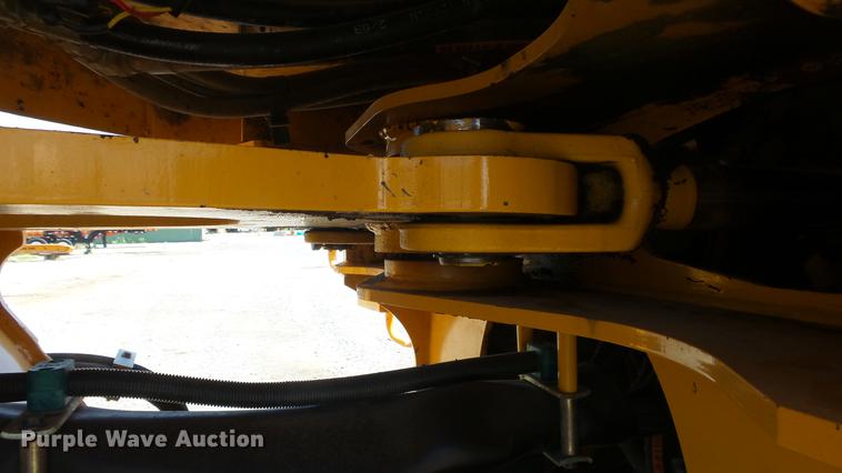 image for item DE7200 2004 Volvo L60E wheel loader