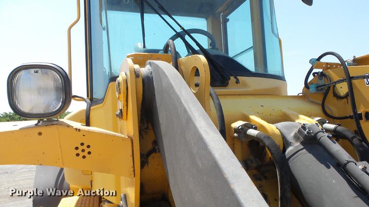 image for item DE7200 2004 Volvo L60E wheel loader