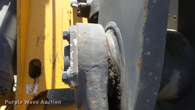 image for item DE7200 2004 Volvo L60E wheel loader