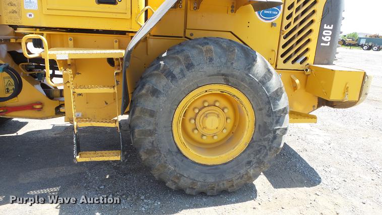 image for item DE7200 2004 Volvo L60E wheel loader