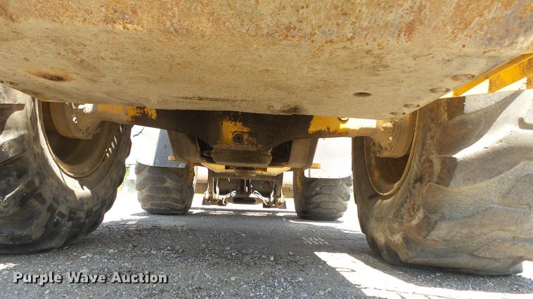 image for item DE7200 2004 Volvo L60E wheel loader