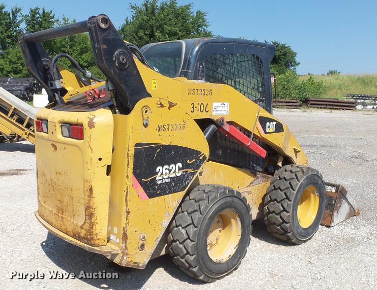 image for item DE7204 2010 Caterpillar 262C skid steer