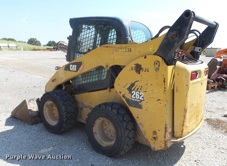 image for item DE7204 2010 Caterpillar 262C skid steer