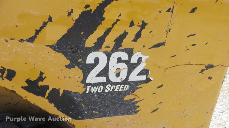 image for item DE7204 2010 Caterpillar 262C skid steer