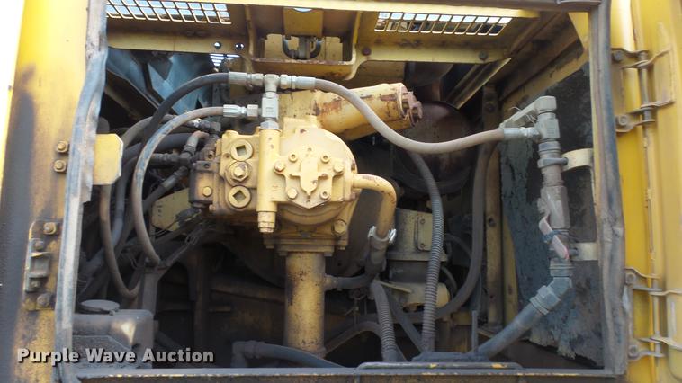 image for item DE7218 1996 Komatsu PC400LC-3 excavator