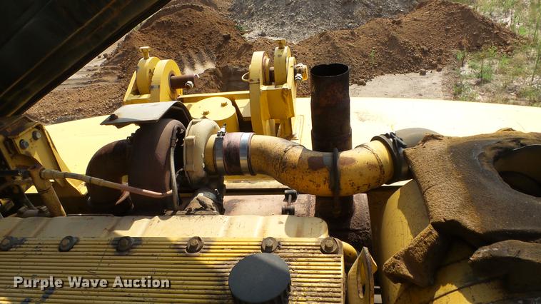 image for item DE7218 1996 Komatsu PC400LC-3 excavator