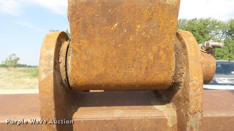 image for item DE7218 1996 Komatsu PC400LC-3 excavator