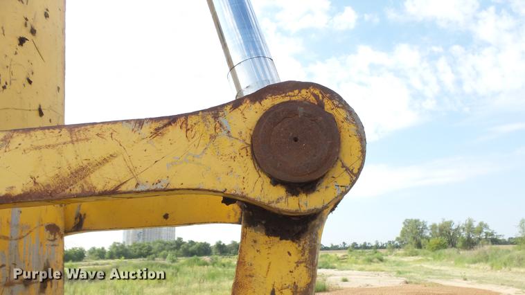 image for item DE7218 1996 Komatsu PC400LC-3 excavator