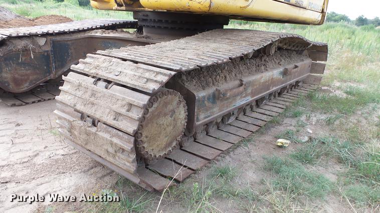 image for item DE7218 1996 Komatsu PC400LC-3 excavator