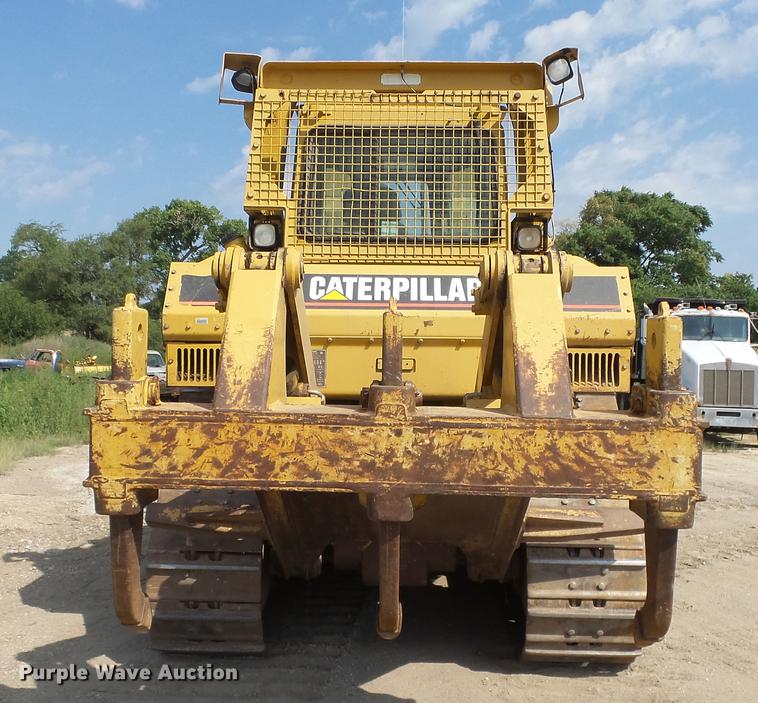 image for item DE7219 1994 Caterpillar D7H dozer