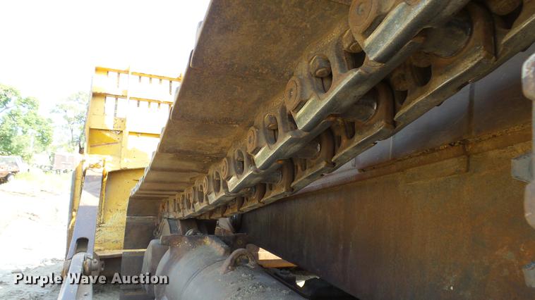 image for item DE7219 1994 Caterpillar D7H dozer