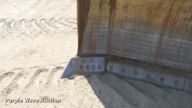 image for item DE7219 1994 Caterpillar D7H dozer