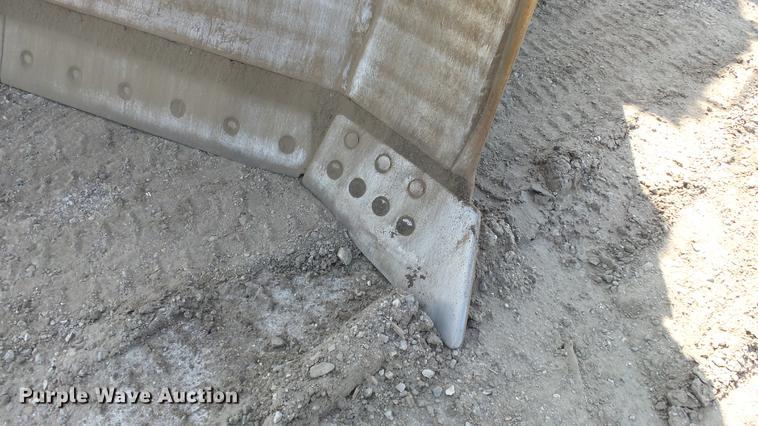 image for item DE7219 1994 Caterpillar D7H dozer