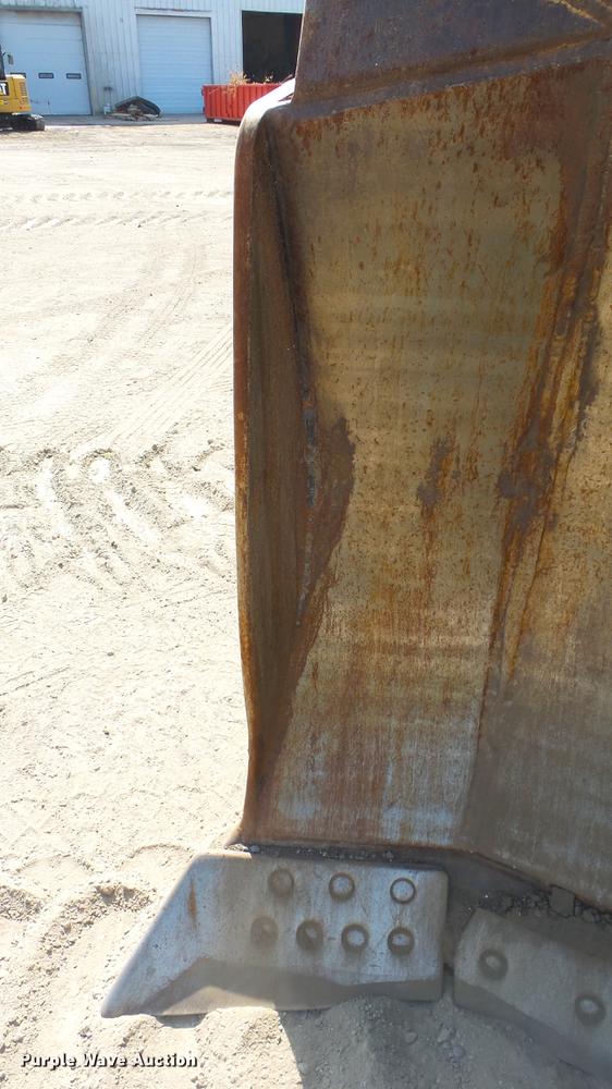 image for item DE7219 1994 Caterpillar D7H dozer