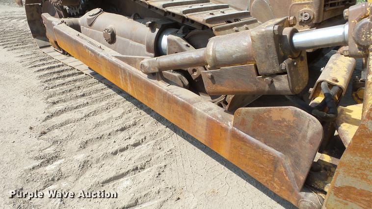 image for item DE7219 1994 Caterpillar D7H dozer