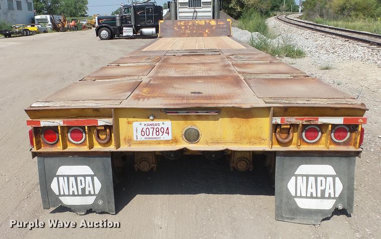 image for item DE7220 1985 Load King drop deck equipment trailer