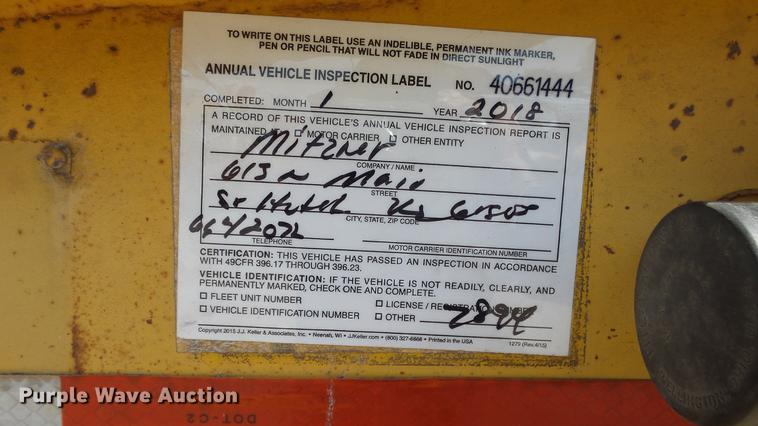 image for item DE7220 1985 Load King drop deck equipment trailer