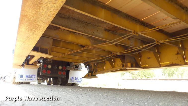 image for item DE7220 1985 Load King drop deck equipment trailer