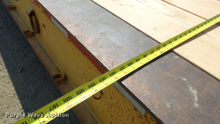 image for item DE7220 1985 Load King drop deck equipment trailer