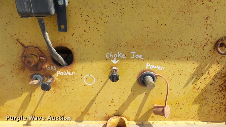 image for item DE7220 1985 Load King drop deck equipment trailer