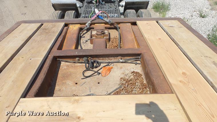 image for item DE7220 1985 Load King drop deck equipment trailer