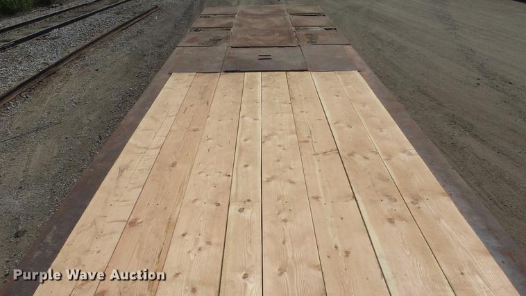 image for item DE7220 1985 Load King drop deck equipment trailer