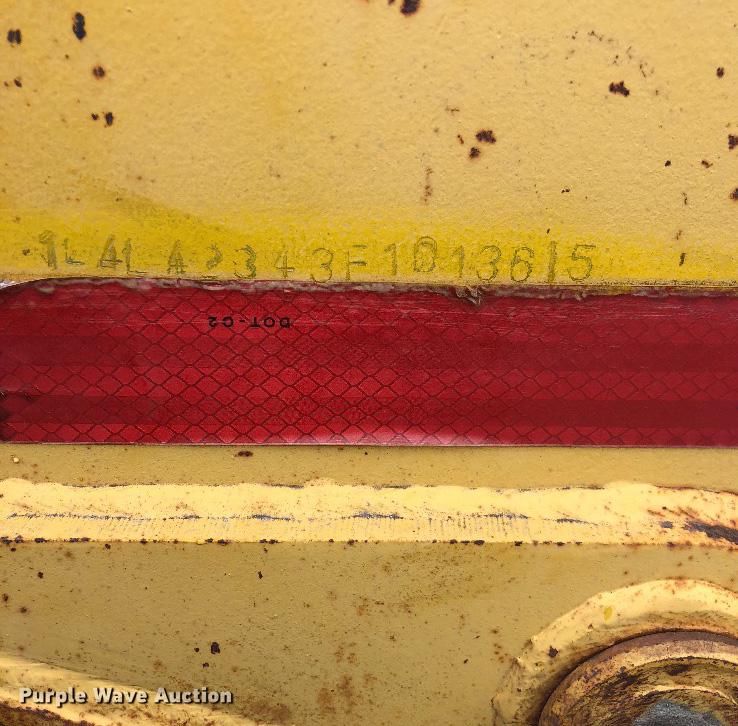 image for item DE7220 1985 Load King drop deck equipment trailer