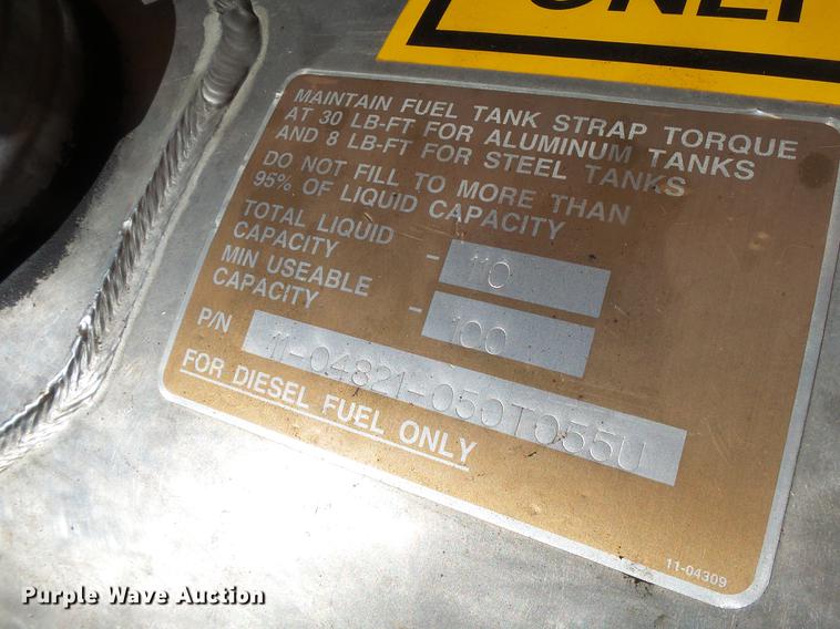 image for item DF9447 2008 Peterbilt 367 bridge inspection truck