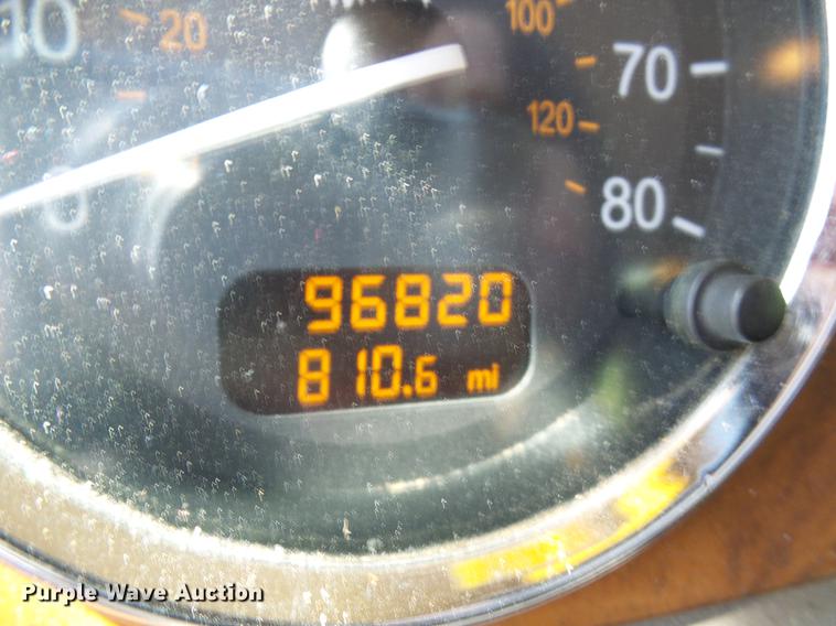 image for item DF9447 2008 Peterbilt 367 bridge inspection truck