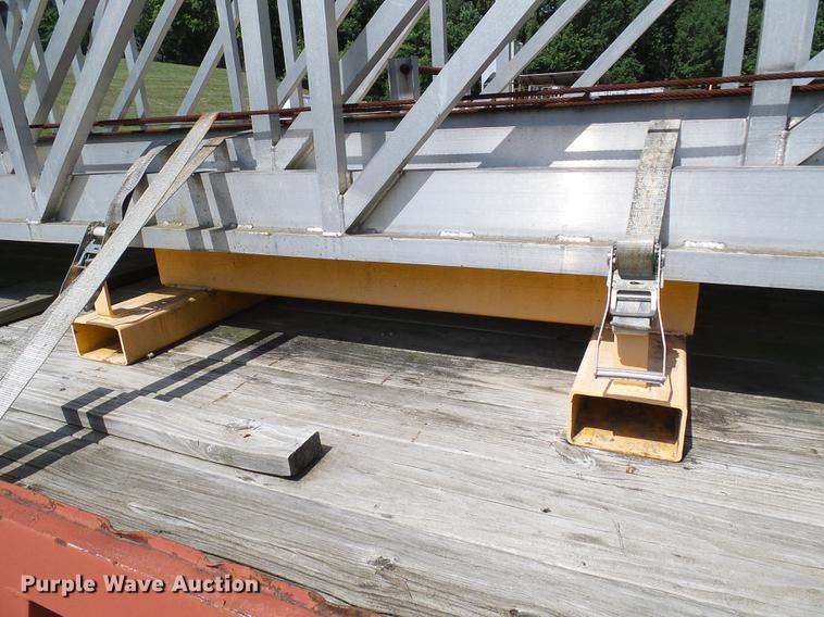 image for item DF9447 2008 Peterbilt 367 bridge inspection truck