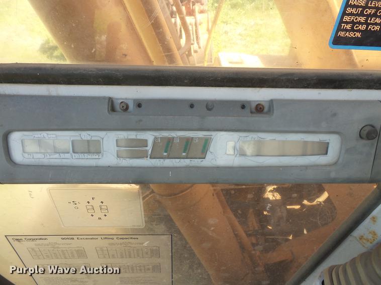 image for item DV9441 1995 Case 9010B excavator