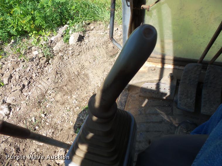 image for item DV9441 1995 Case 9010B excavator