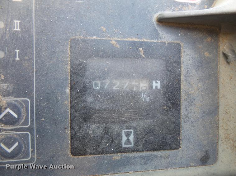 image for item DV9441 1995 Case 9010B excavator