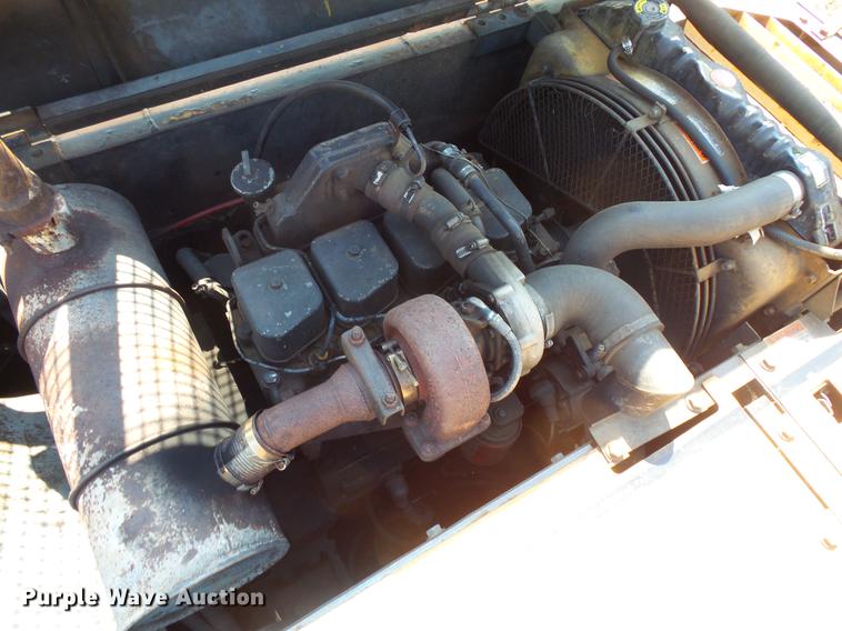 image for item DV9441 1995 Case 9010B excavator