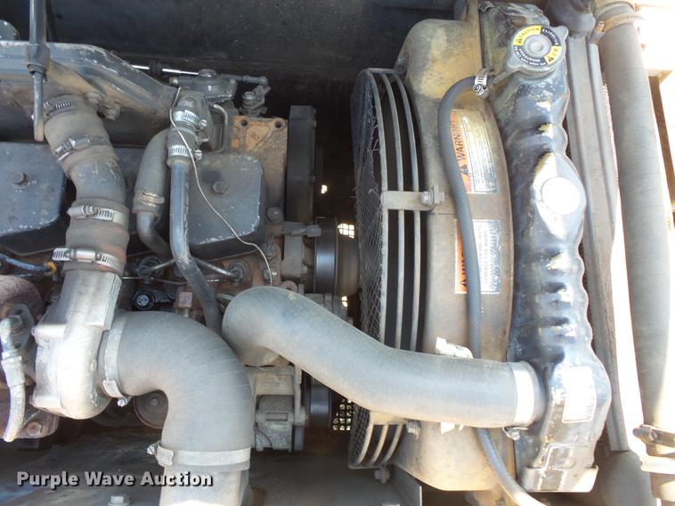 image for item DV9441 1995 Case 9010B excavator