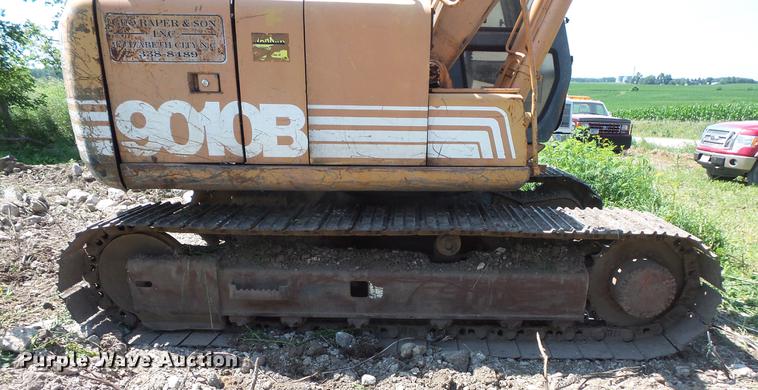 image for item DV9441 1995 Case 9010B excavator