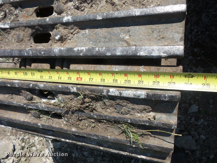 image for item DV9441 1995 Case 9010B excavator