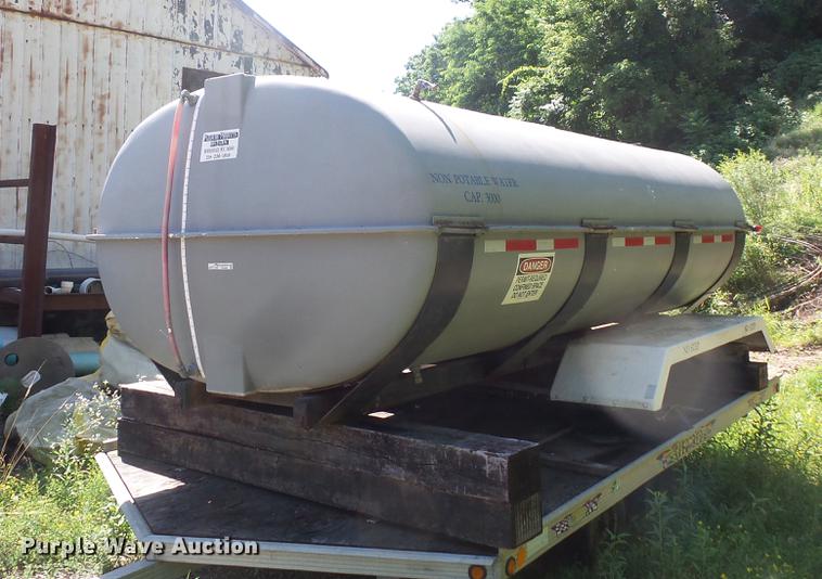 image for item DV9491 Fiberglass tank