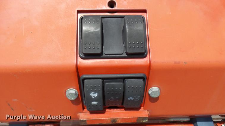 image for item DX9366 2005 Dynapac LP8500 trench compactor