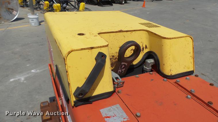 image for item DX9366 2005 Dynapac LP8500 trench compactor