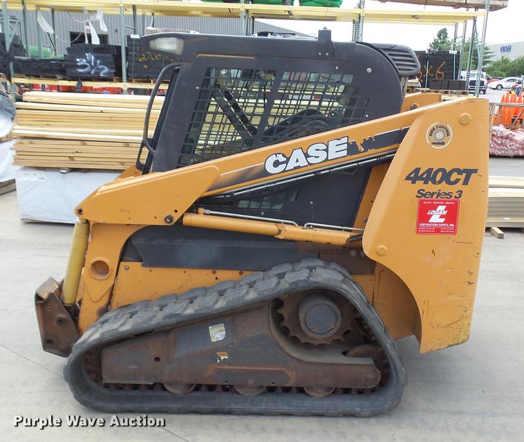 image for item DX9368 2010 Case 440 CT Series III skid steer