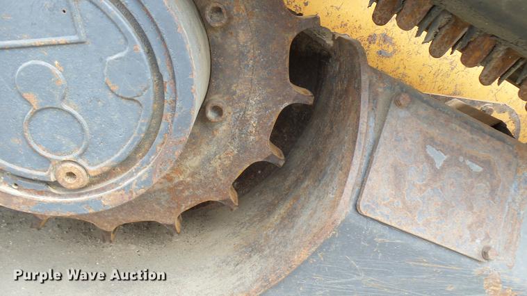 image for item DX9368 2010 Case 440 CT Series III skid steer