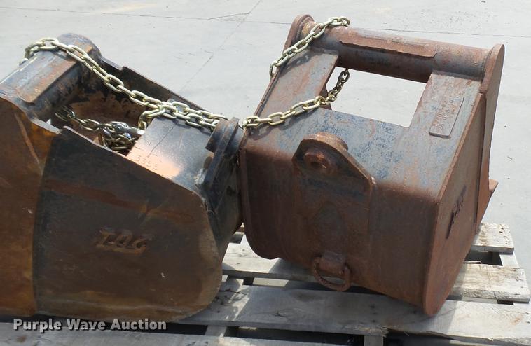 image for item DX9435 2014 Takeuchi TB290 excavator