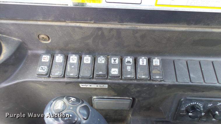 image for item DX9435 2014 Takeuchi TB290 excavator