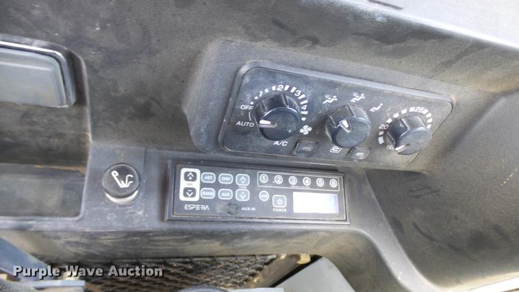 image for item DX9435 2014 Takeuchi TB290 excavator