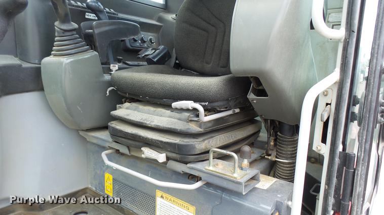 image for item DX9435 2014 Takeuchi TB290 excavator