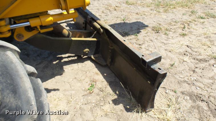 image for item DX9437 2002 Vermeer V8550A trencher