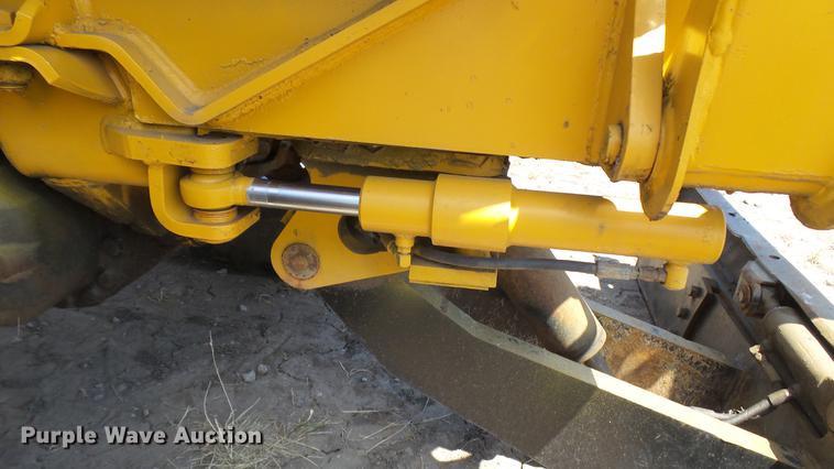 image for item DX9437 2002 Vermeer V8550A trencher